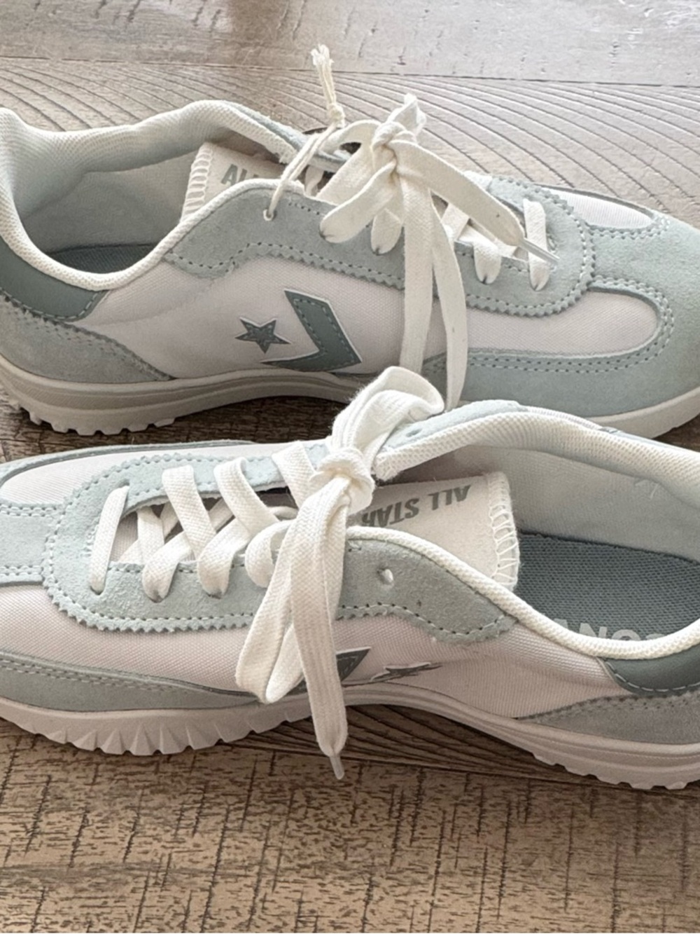 Converse Run Star Trainer Retro Sneakers Light Blue Suede Mesh Women’s 6.5 NWT